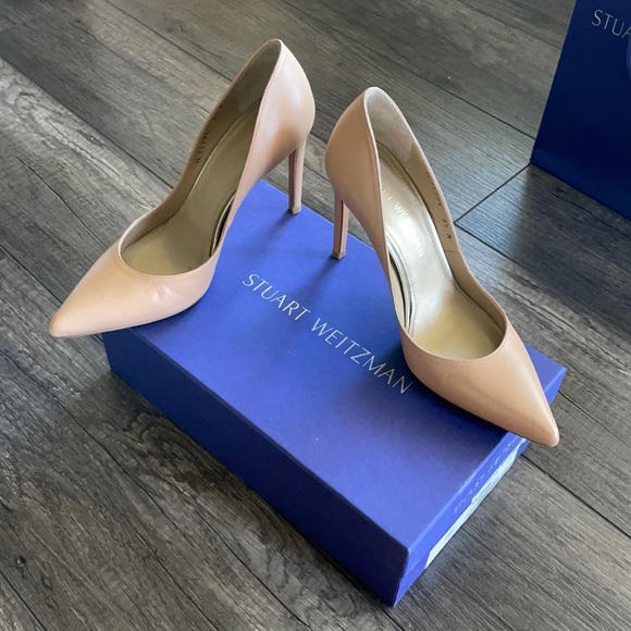 Stuart Weitzman Curvia Pump - nude 6.5 - Picture 1 of 6